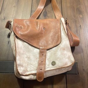 Bed Stu Venice Beach Crossbody, Nectar Lux color, missing front Buckle Closure